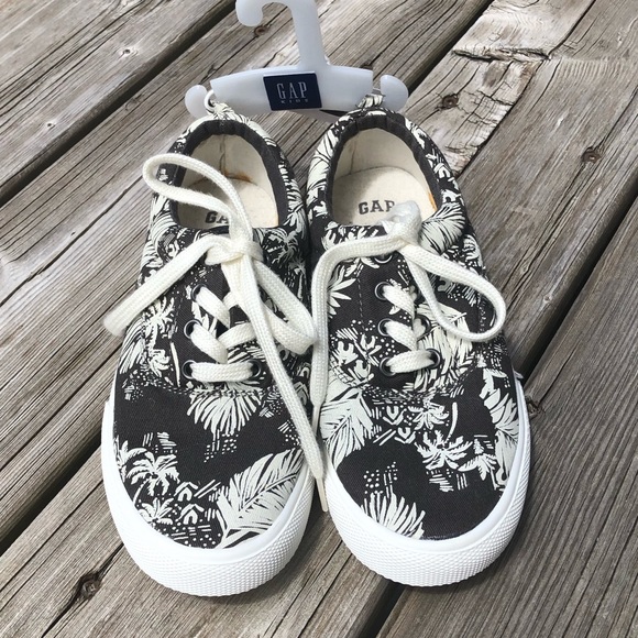 NWT GAP kids canvas sneakers shoes tropical sz 2 - Picture 1 of 4